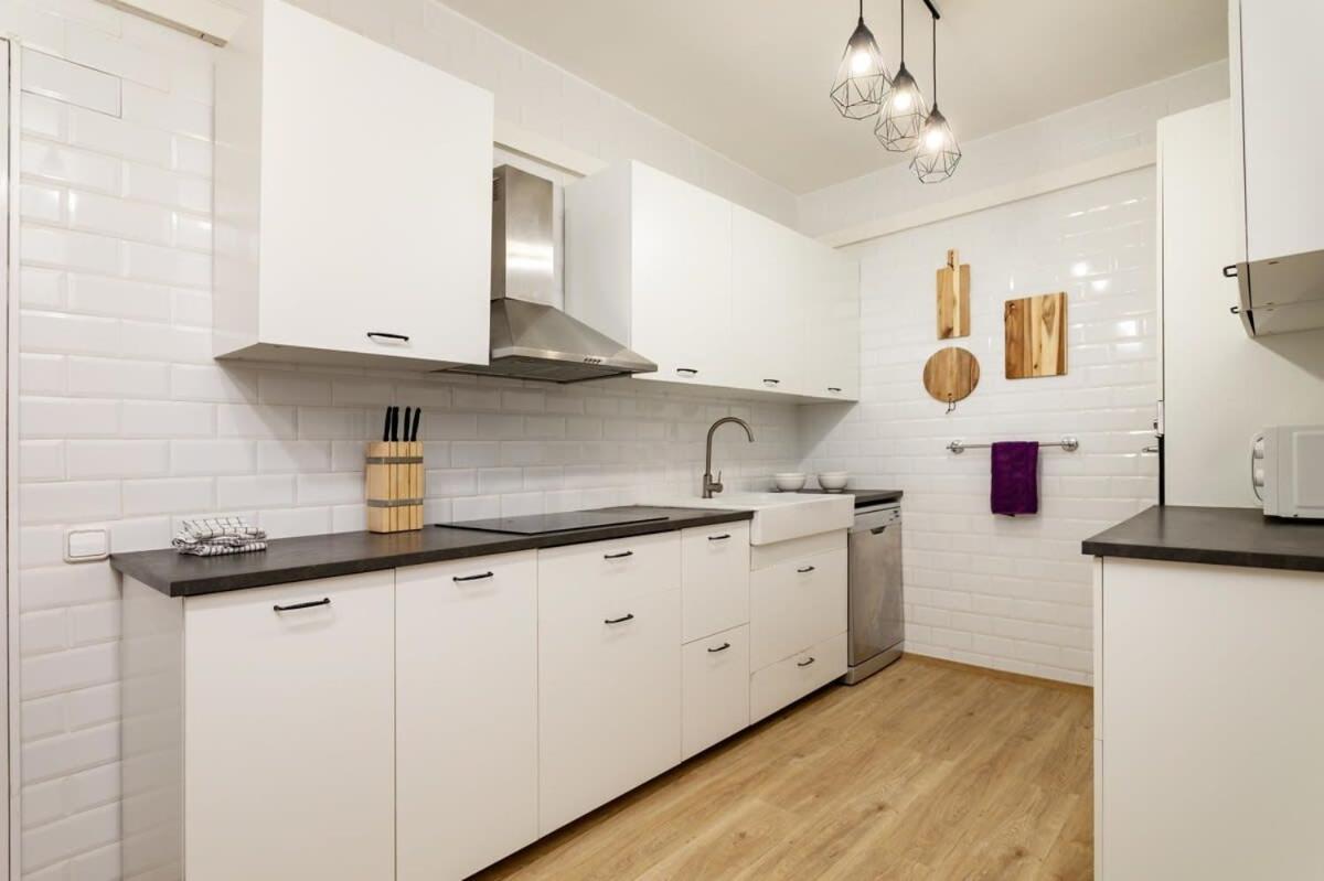 Appartement Exclusive Huge 4 Double Bedroom Center